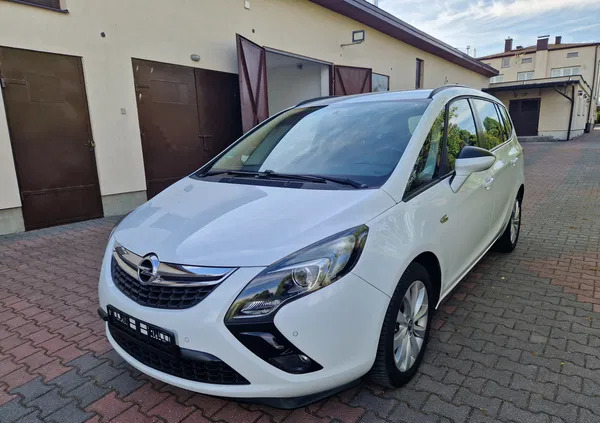 opel zafira Opel Zafira cena 32900 przebieg: 221289, rok produkcji 2014 z Witnica